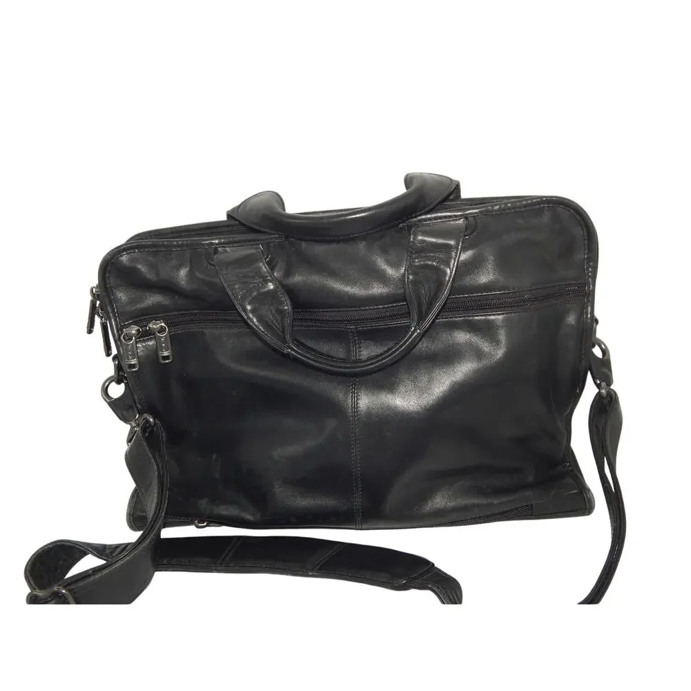 Tumi briefcase travel